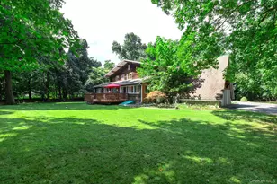 1 Valleywood Ct W, Saint James, NY 11780 - Photo 27