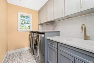 277 Devoe Ave, Yonkers, NY 10705 - Photo 29