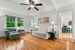 7 Bayberry Ln, Northport, NY 11768 - Photo 19