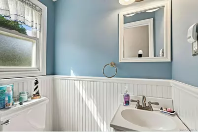 7 Bayberry Lane, Northport, NY 11768 - Photo 21