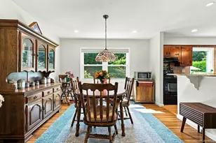 7 Bayberry Ln, Northport, NY 11768 - Photo 11