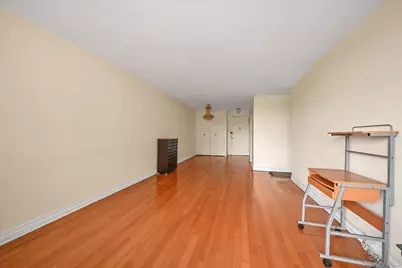 150-38 Union Turnpike #6F, Flushing, NY 11367 - Photo 3