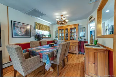 21 Circle Drive, East Northport, NY 11731 - Photo 9