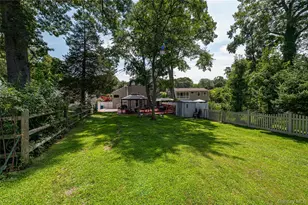21 Circle Dr, East Northport, NY 11731 - Photo 39