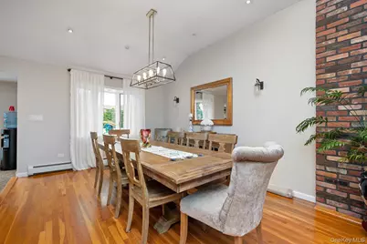 1118 Howard Drive, Westbury, NY 11590 - Photo 7