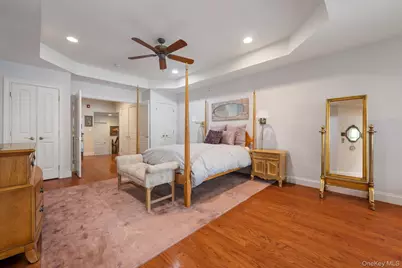 469 Pacing Way, Westbury, NY 11590 - Photo 17