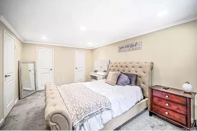 275 Birchwood Road, Medford, NY 11763 - Photo 15
