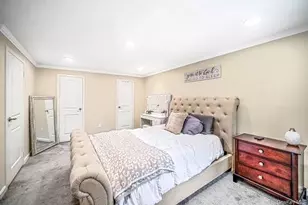 275 Birchwood Rd, Medford, NY 11763 - Photo 15
