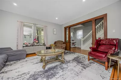 958 Thomas Avenue, Baldwin, NY 11510 - Photo 11