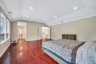 25 Wildwood Dr, Syosset, NY 11791 - Photo 23