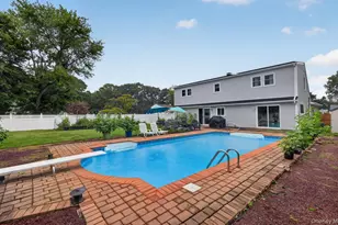 178 Montrose Dr, Port Jefferson Station, NY 11776 - Photo 43