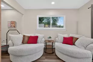 178 Montrose Dr, Port Jefferson Station, NY 11776 - Photo 27