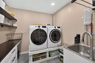 178 Montrose Dr, Port Jefferson Station, NY 11776 - Photo 23
