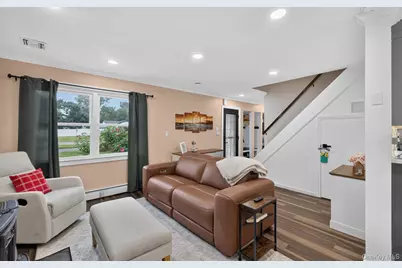 178 Montrose Drive, Port Jefferson Station, NY 11776 - Photo 7