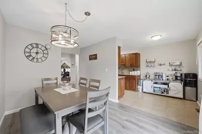 25 College Avenue #707, Nanuet, NY 10954 - Photo 15