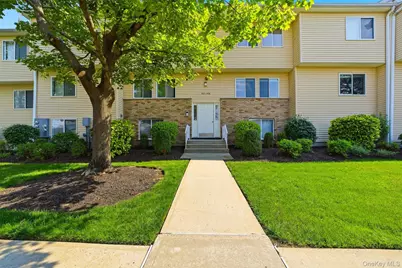 25 College Avenue #707, Nanuet, NY 10954 - Photo 1
