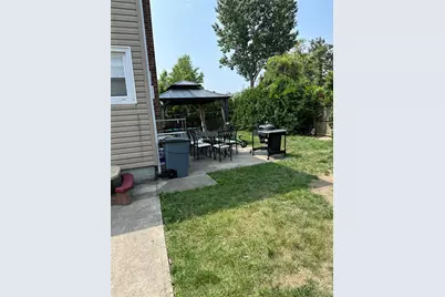 137 Nassau Boulevard, Garden City South, NY 11552 - Photo 15