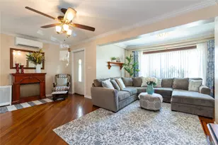 89-72 216th St, Queens Village, NY 11427 - Photo 3