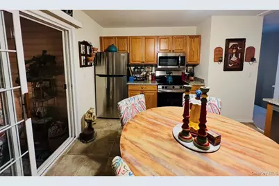 13 Garden Way, East Islip, NY 11730 - Photo 13