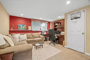 15 Eleanor Rd, Plainview, NY 11803 - Photo 25