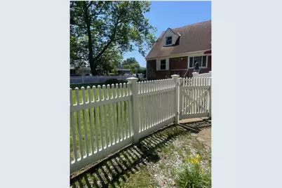64 Stuart Avenue, Valley Stream, NY 11580 - Photo 11