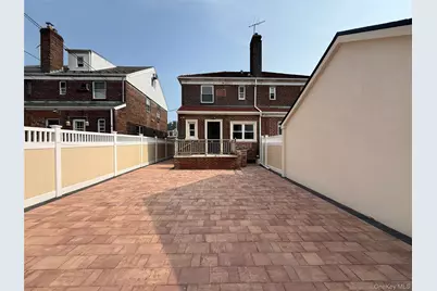 141-09 72nd Avenue, Flushing, NY 11367 - Photo 13