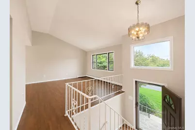 95 W Lake Drive, Lindenhurst, NY 11757 - Photo 21