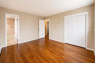 95 W Lake Dr, Lindenhurst, NY 11757 - Photo 7
