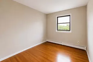 95 W Lake Dr, Lindenhurst, NY 11757 - Photo 11