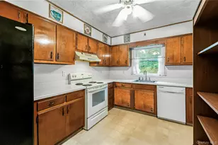 164 Brookside Farms Rd, Newburgh, NY 12550 - Photo 5