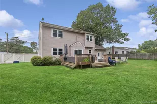 25 N Ocean Ave, Center Moriches, NY 11934 - Photo 27