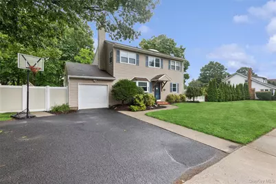 25 N Ocean Avenue, Center Moriches, NY 11934 - Photo 31