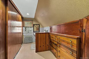 201 E Chester St, Valley Stream, NY 11580 - Photo 25
