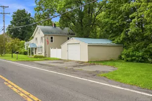 344 Broadway, Ulster Park, NY 12487 - Photo 3