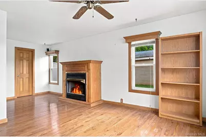 344 Broadway #9W, Ulster Park, NY 12487 - Photo 13