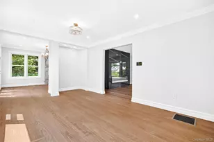 22 Northway, Bronxville, NY 10708 - Photo 17