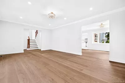 22 Northway, Bronxville, NY 10708 - Photo 15