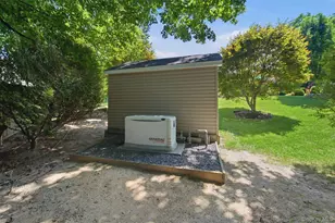 15 Brandywine Dr, East Setauket, NY 11733 - Photo 47