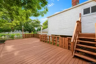 35 Hart St, Port Jefferson Station, NY 11776 - Photo 9