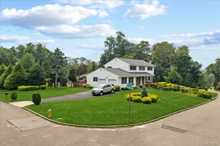 12 George Ct, Miller Place, NY 11764 - Photo 3