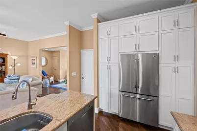 400 Noyack Road #E2, Southampton, NY 11968 - Photo 9