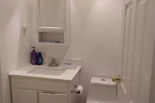 71-18 164th St, Fresh Meadows, NY 11365 - Photo 11
