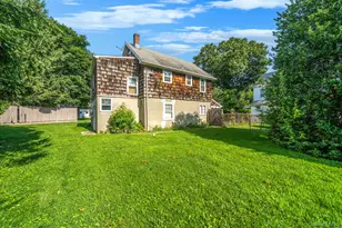 193 McKay Rd, Huntington Station, NY 11746 - Photo 7