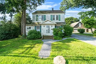 193 McKay Rd, Huntington Station, NY 11746 - Photo 9