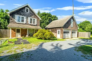 193 McKay Rd, Huntington Station, NY 11746 - Photo 3