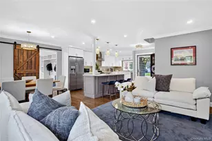 38 Laurel St, Garden City, NY 11530 - Photo 9