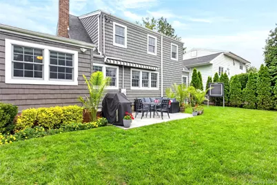 38 Laurel Street, Garden City, NY 11530 - Photo 23