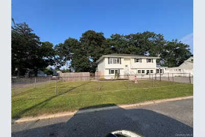 226 14th Avenue, West Babylon, NY 11704 - Photo 3