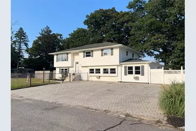 226 14th Avenue, West Babylon, NY 11704 - Photo 1