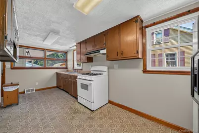 293 Highland Ave Extension, Middletown, NY 10940 - Photo 9